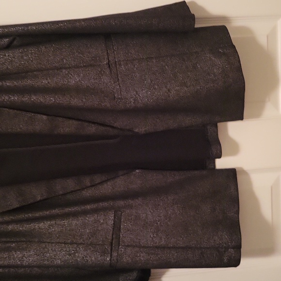 Jacket - Picture 3 of 4